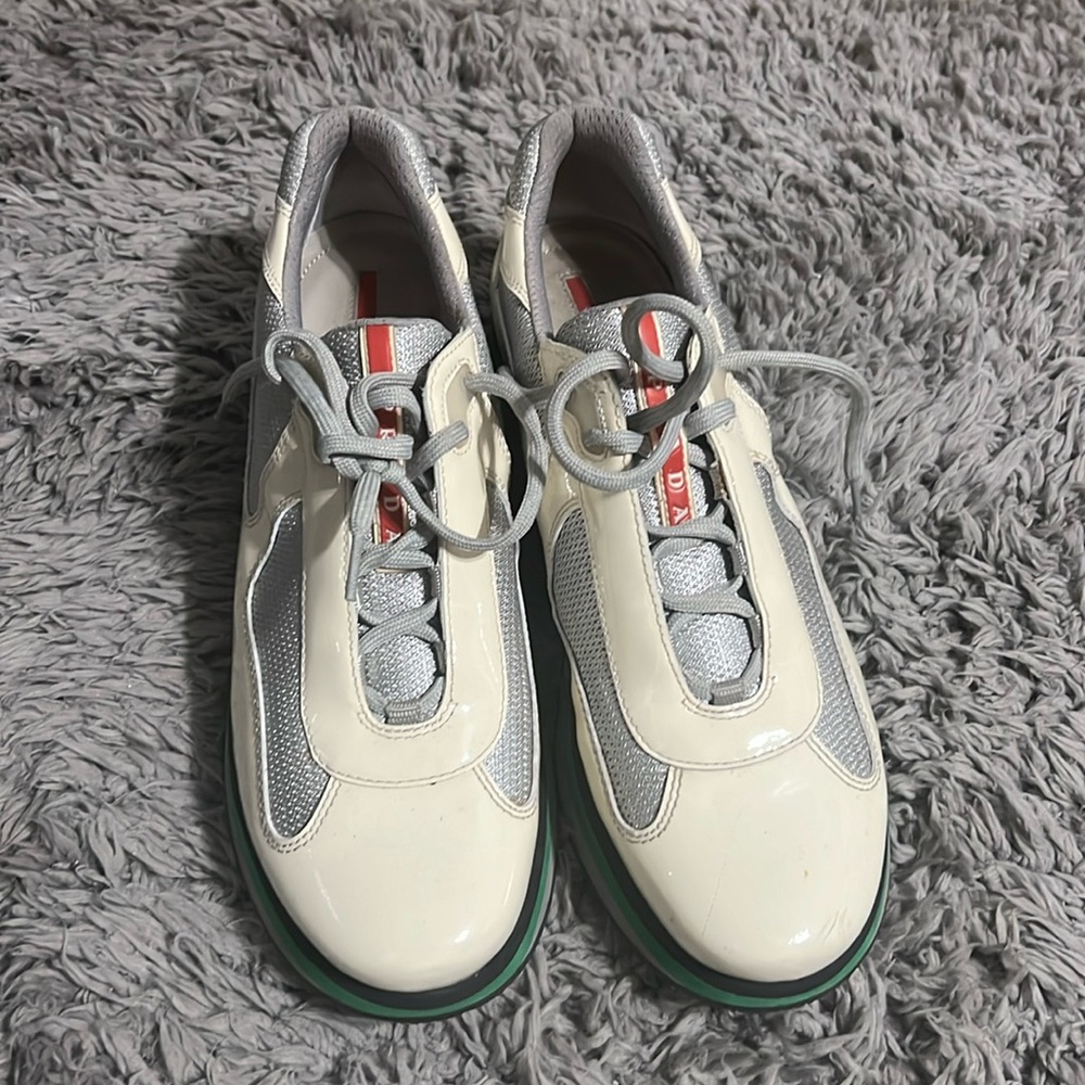 2010 Classic Prada sneakers